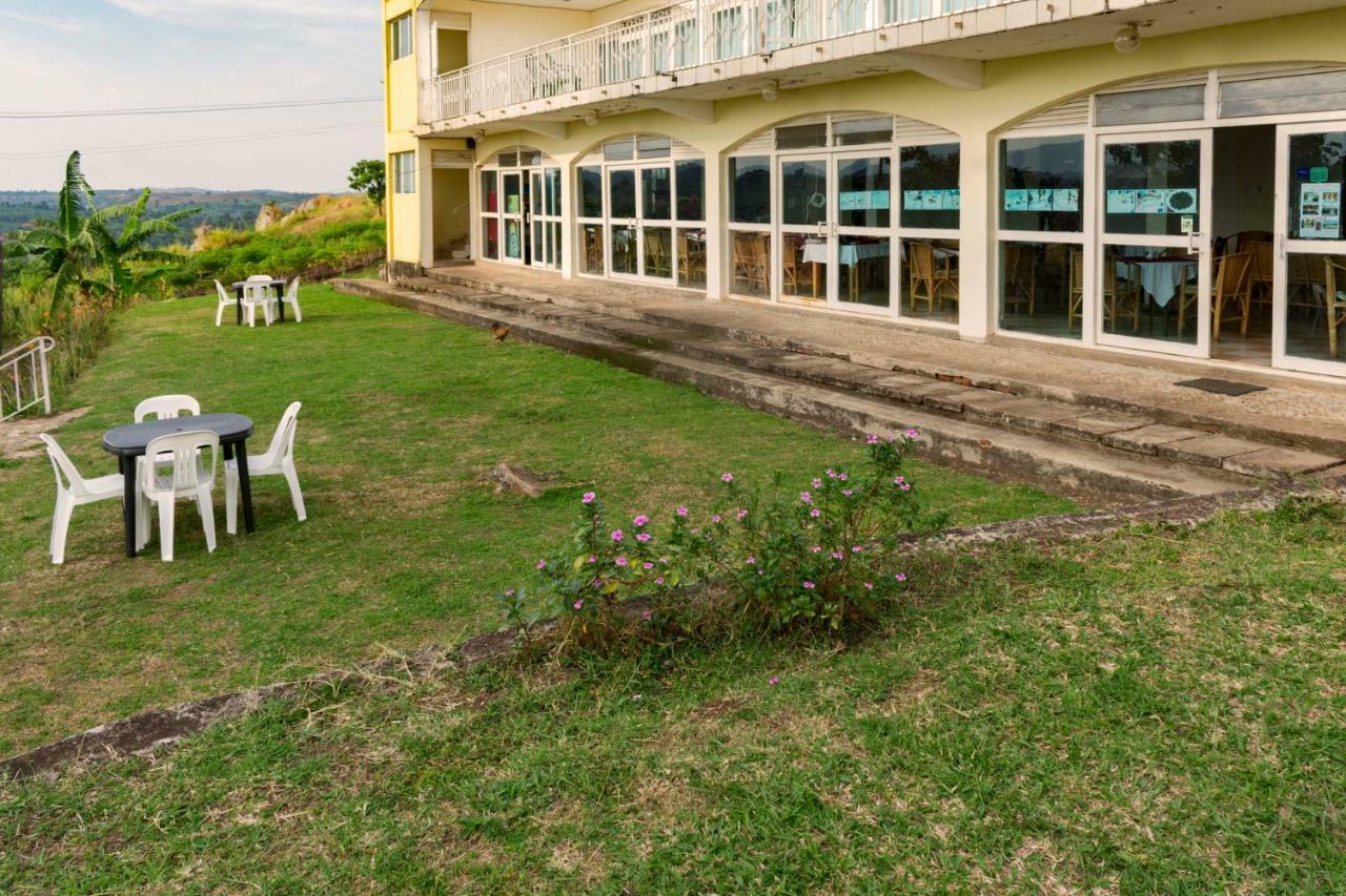 Sunrise Apartments Hotel Fort Portal Exterior photo